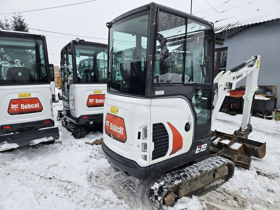 Minikoparka Bobcat E19 Long Arm, super stan, pewna