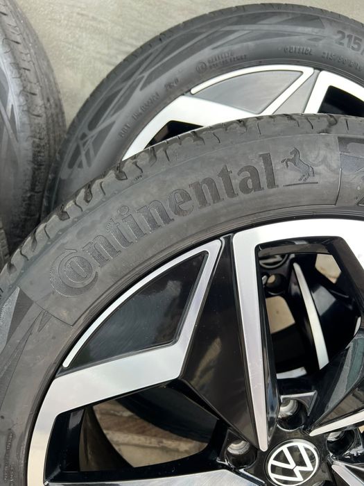 Диски з шинами VW Volkswagen r19 5/112 id 3 id4 7.5j et 50 contenintal 215/50 r19 з датчиками тиску