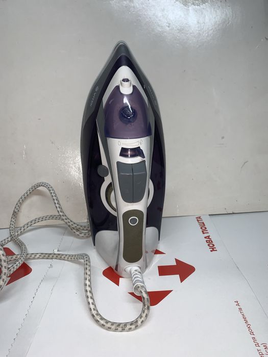 Праска Vitek 2400вт