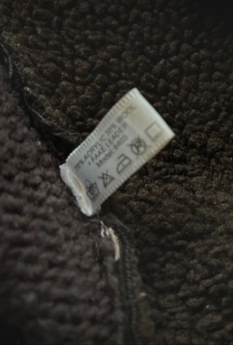 Reserved ciepla bluza na zanek z welna