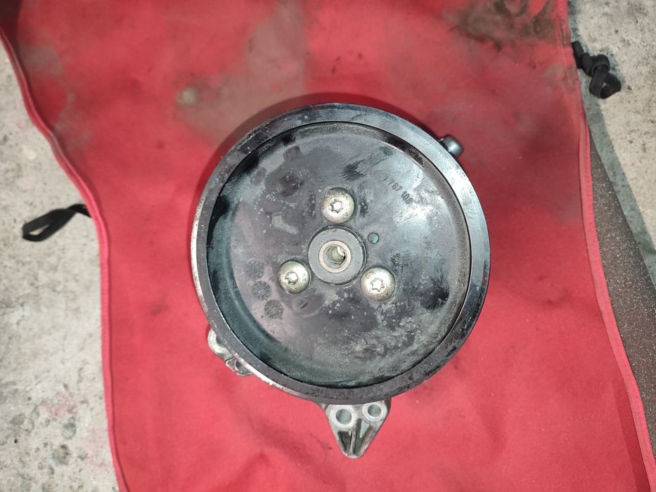 Pompą wspomagania BMW E60 E61 535d 530d M57