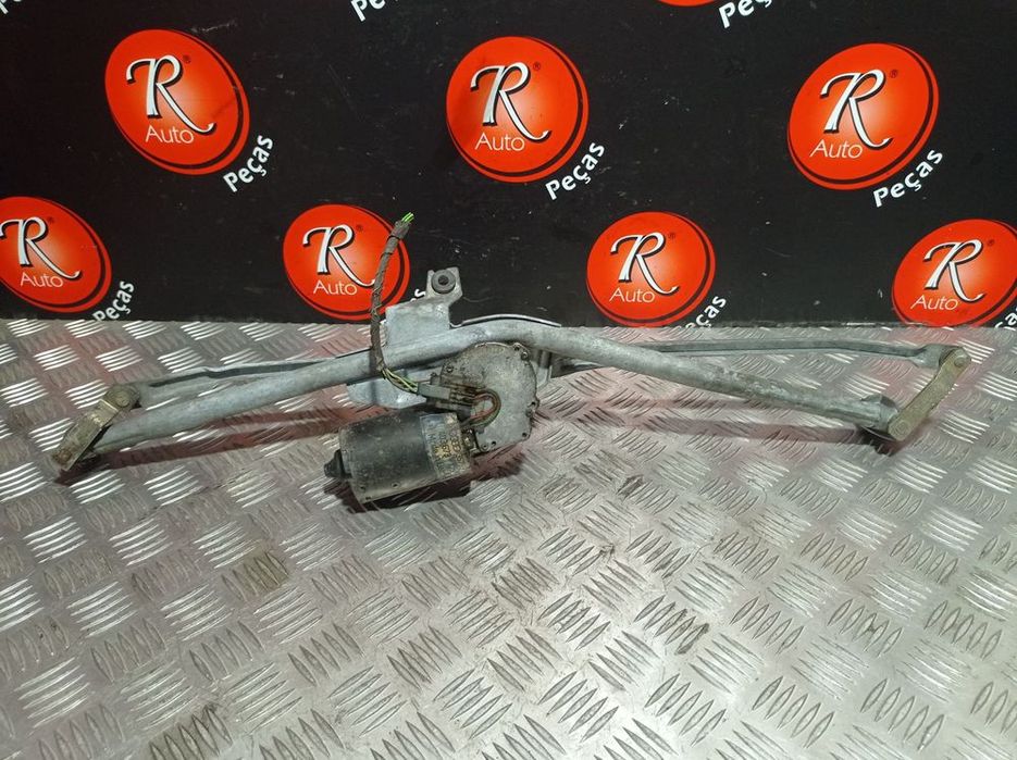 Estrutura Limpa Parabrisas Volkswagen Passat (3A2, 35I)