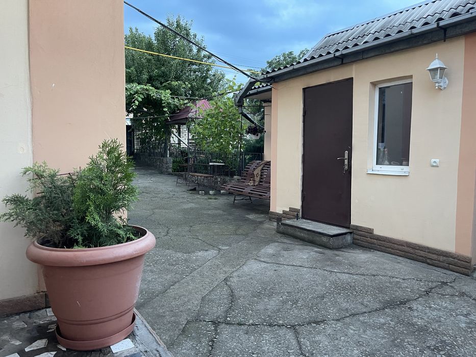 Продам приватний будинок 142 м2 16 соток ділянка