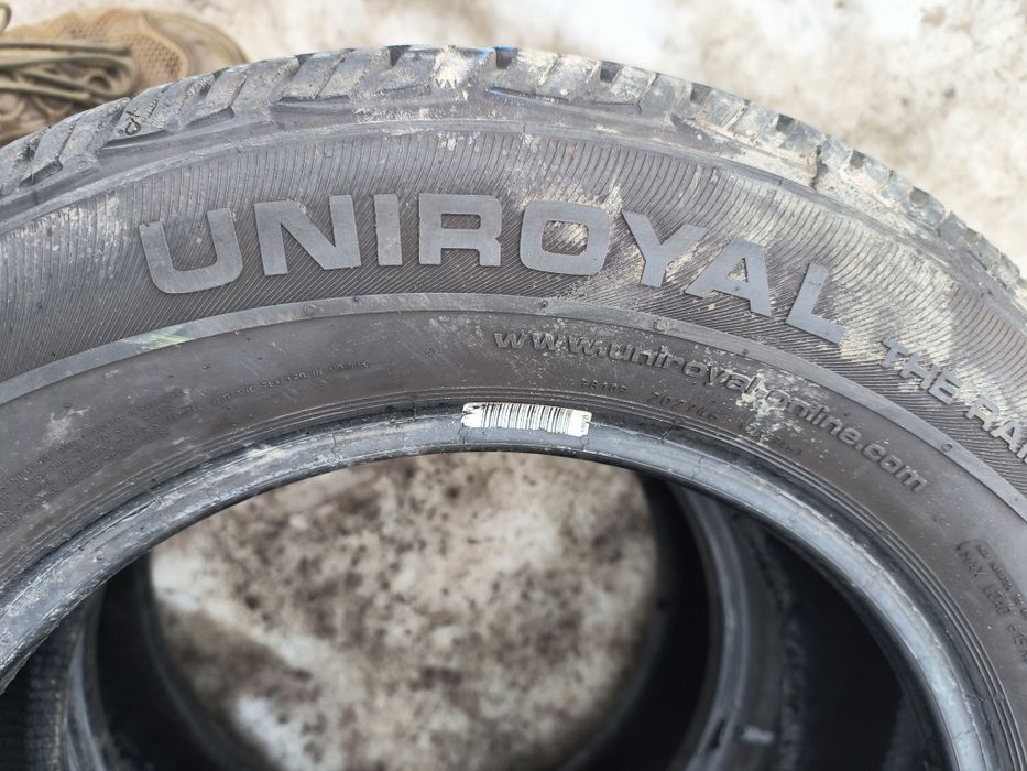 195/65R15 Uniroyal