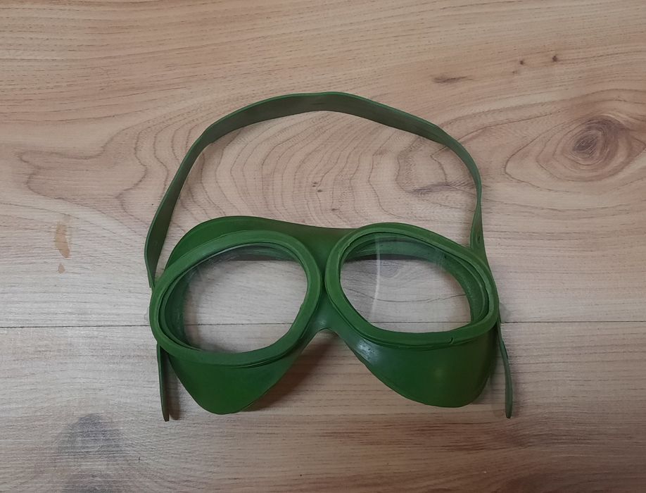 Milicja stare gogle zielone zomo ormo mo milicyjnye motocyklowe prl