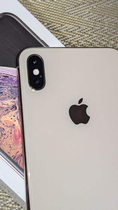 iPhone XS max gold 64 gb стан ідеальний!!
