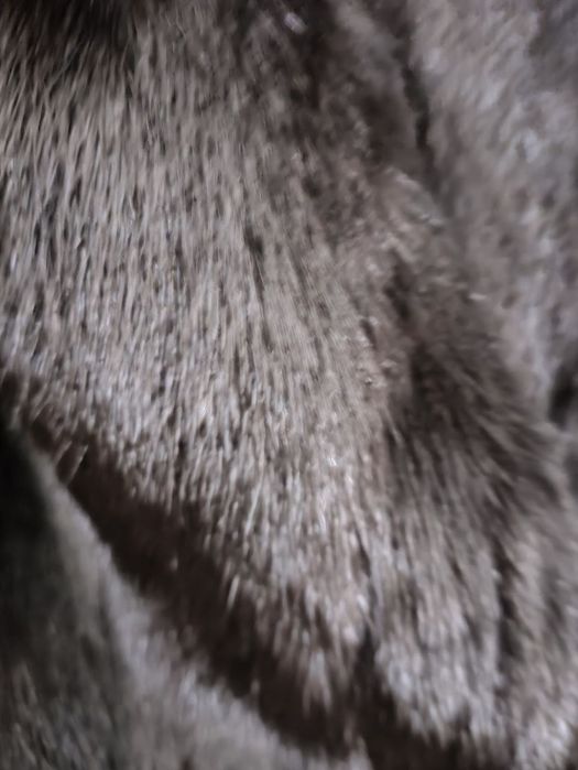 Продаж шуб натуральних  норки