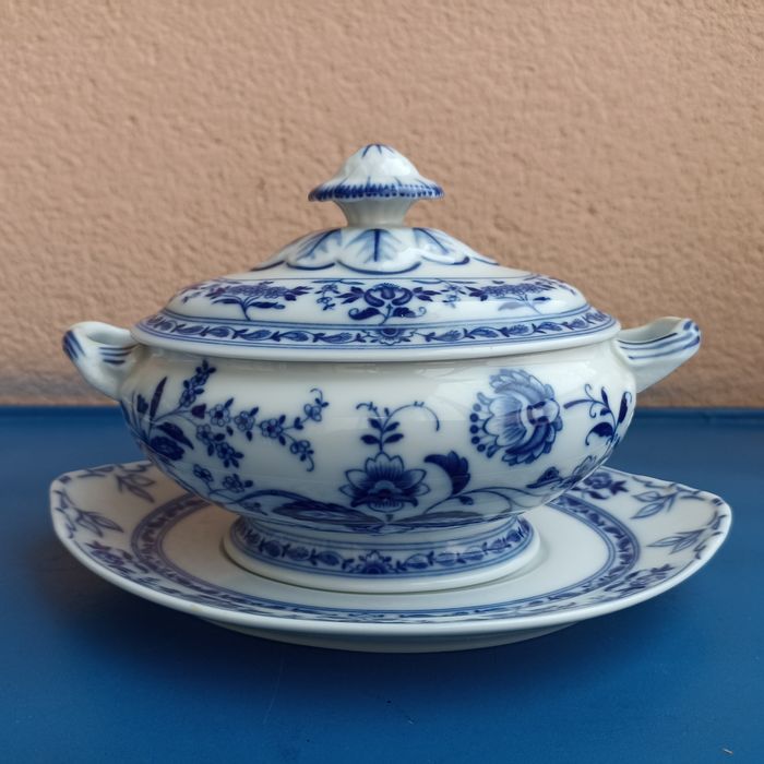 Terrina pequena com tampa e travessa Vista Alegre decoração Margão