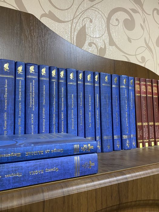 Продам книги новые в отличном состоянии