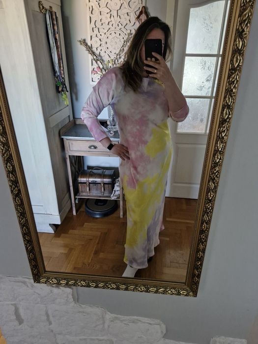 Śliczna sukienka nowa 44