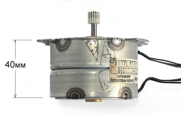 Шаговый электродвигатель