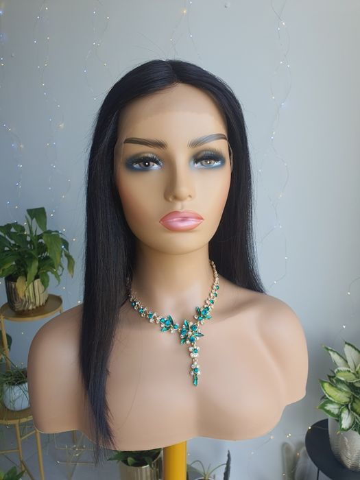 Peruka z włosów naturalnych w 100% naturlana czerń Megan lace front