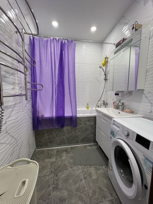 Продам 2 кімнатну квартиру з ремонтом у Вишневому!