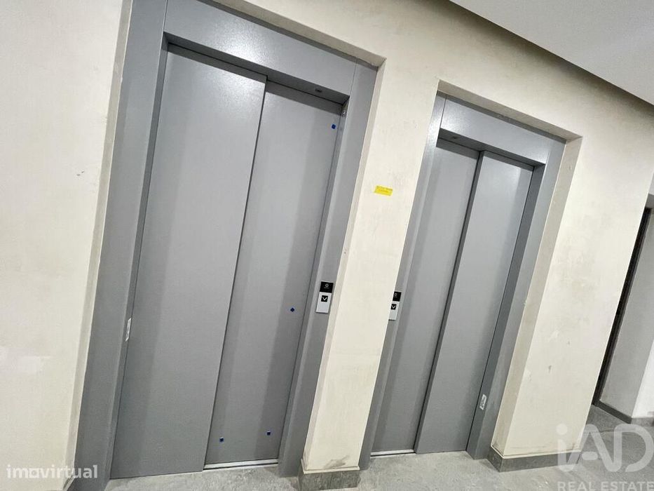 Apartamento T3 em Nossa Senhora de Fátima de 147,00 m2