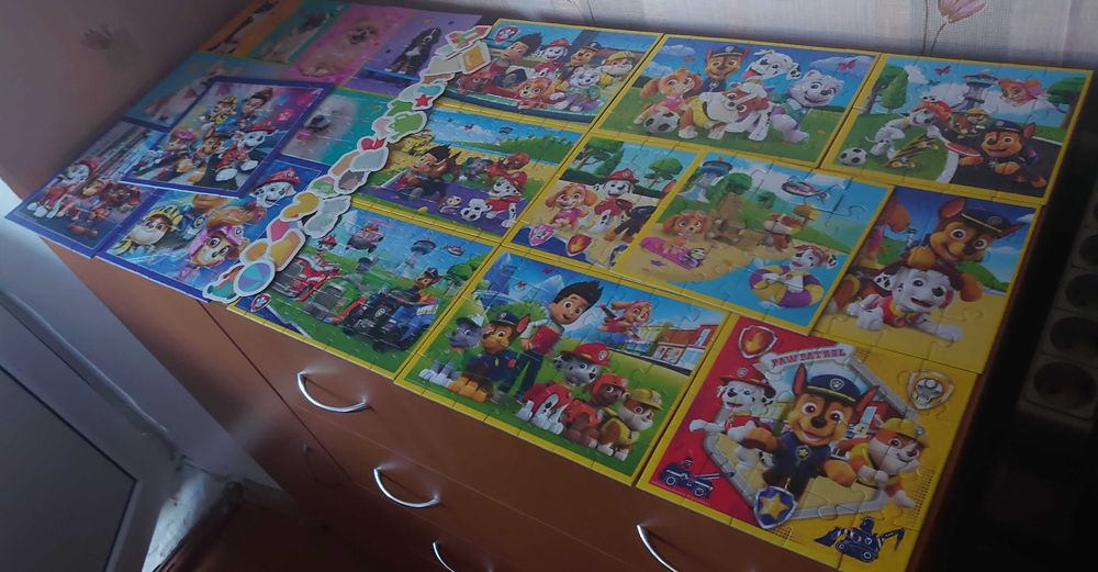 Продам комплект качественных детских пазлов различной тематики и фирм