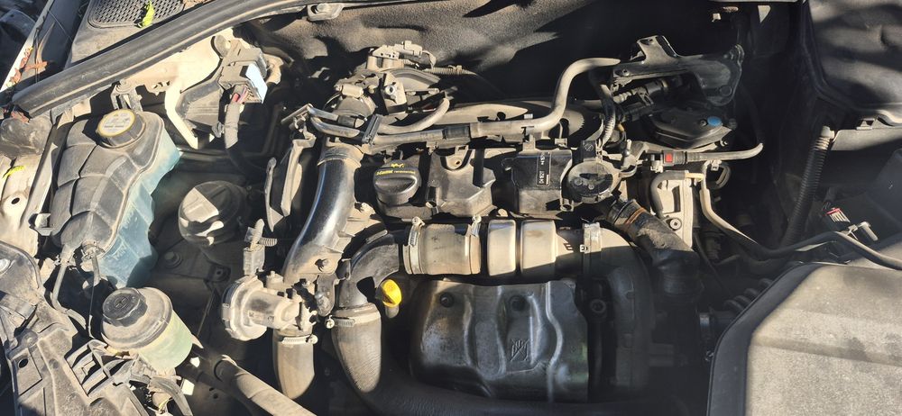 Volvo v60,D2,1.6 дизель по запчастям