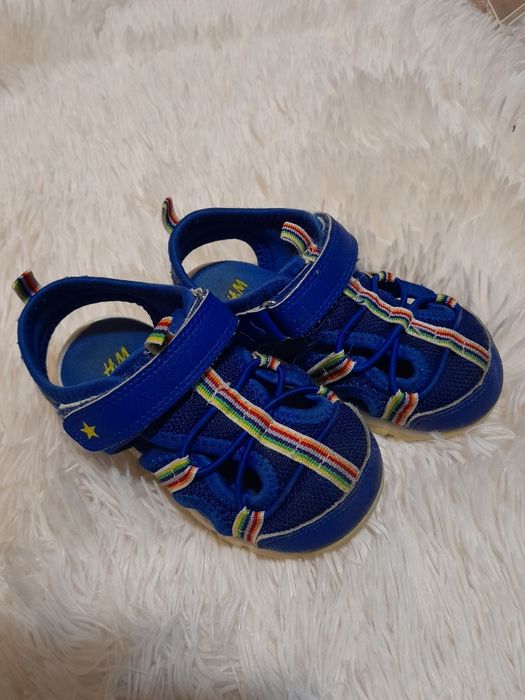 Mocne sandały HM handm 24