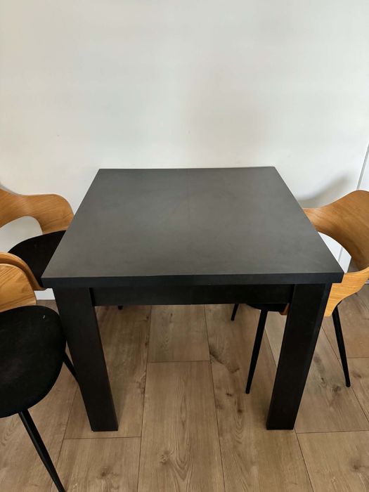 Stol rozkladany 70 x 70cm