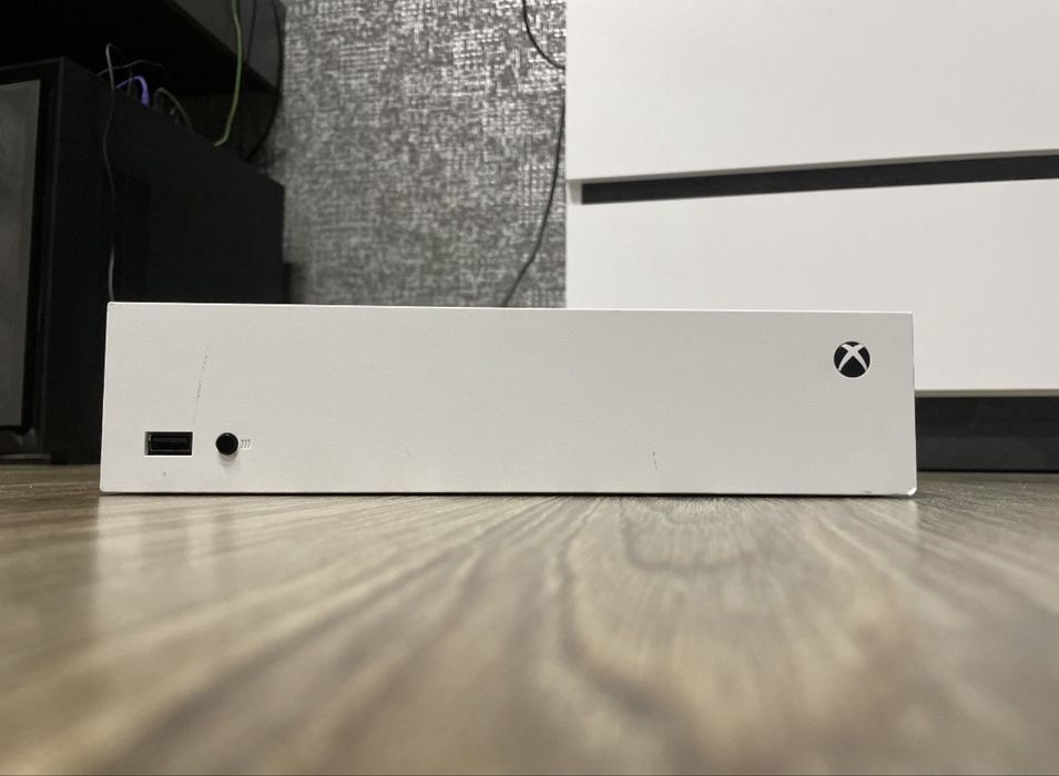 Приставка Xboxs Series S 512 GB
