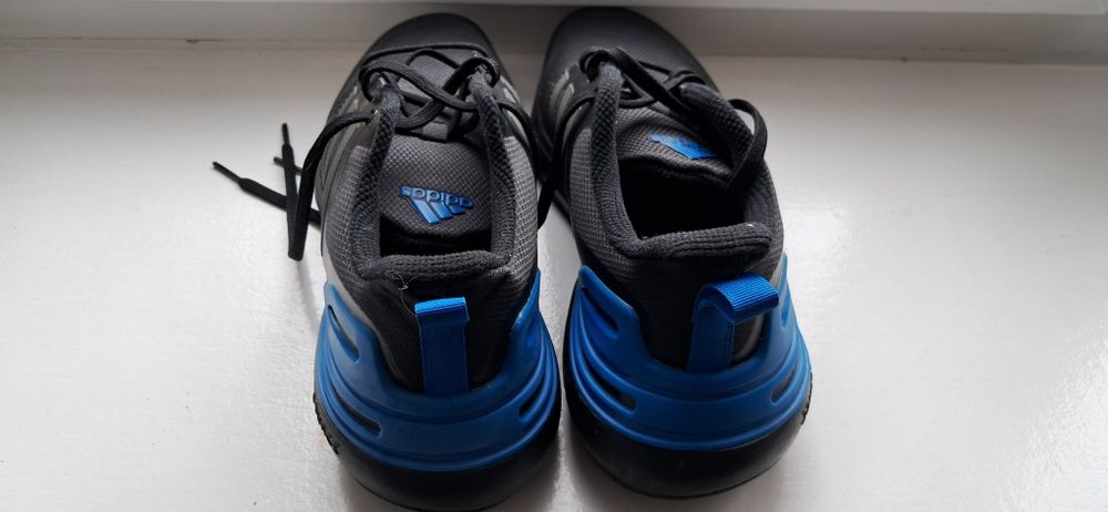 Buty sportowe sneakersy Adidas rozmiar 40