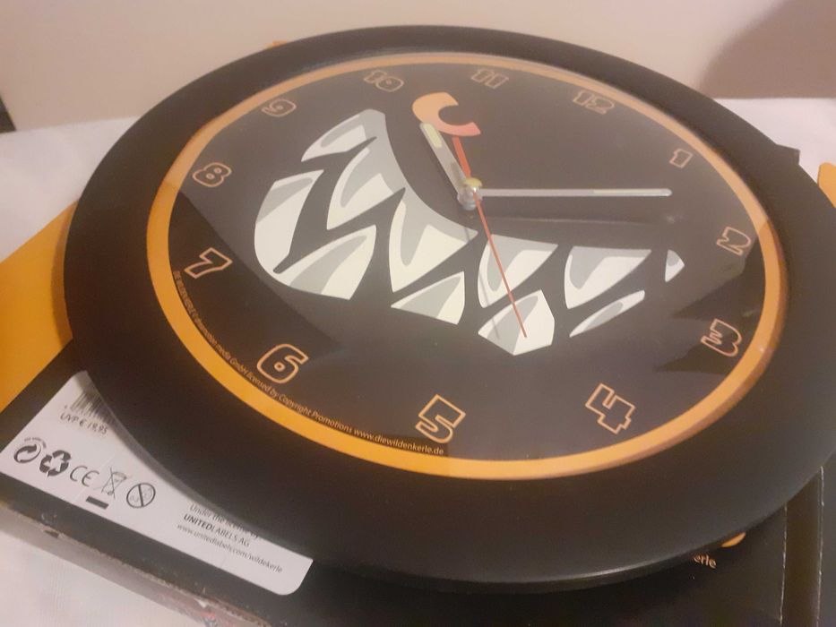 Zegar ścienny dziecięcy