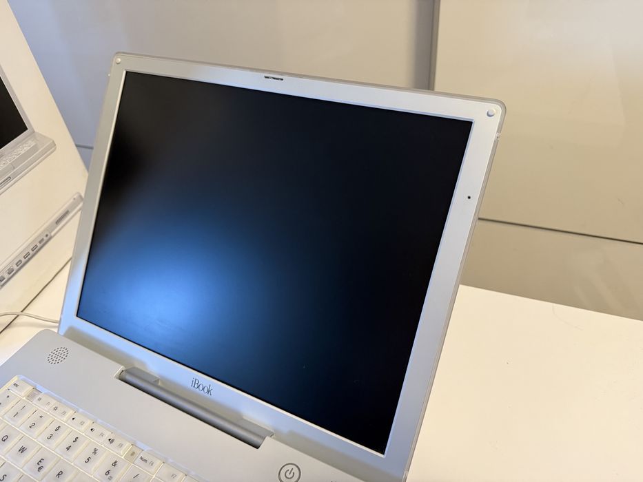 Apple iBook G3 A1007 14 cali Mega komplet!