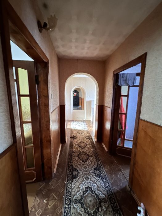 ПРОДАМ 4 кім.кв. в зразковому будинку район Богдана 29000$