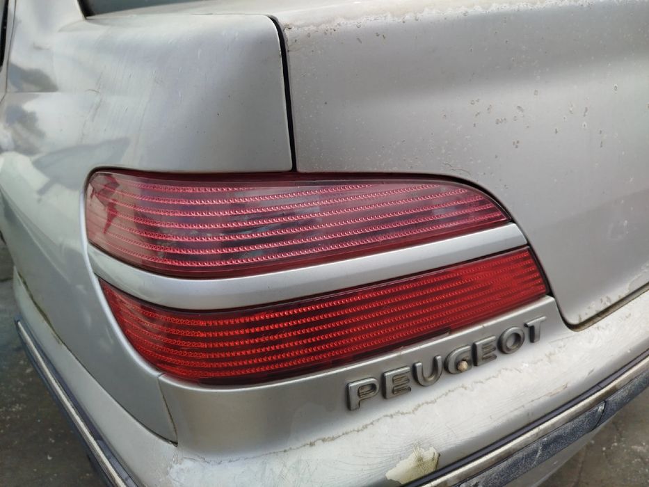 Farolim esquerdo PEUGEOT 406 (8B)