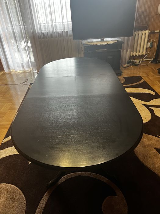 Stół owalny obiadowy