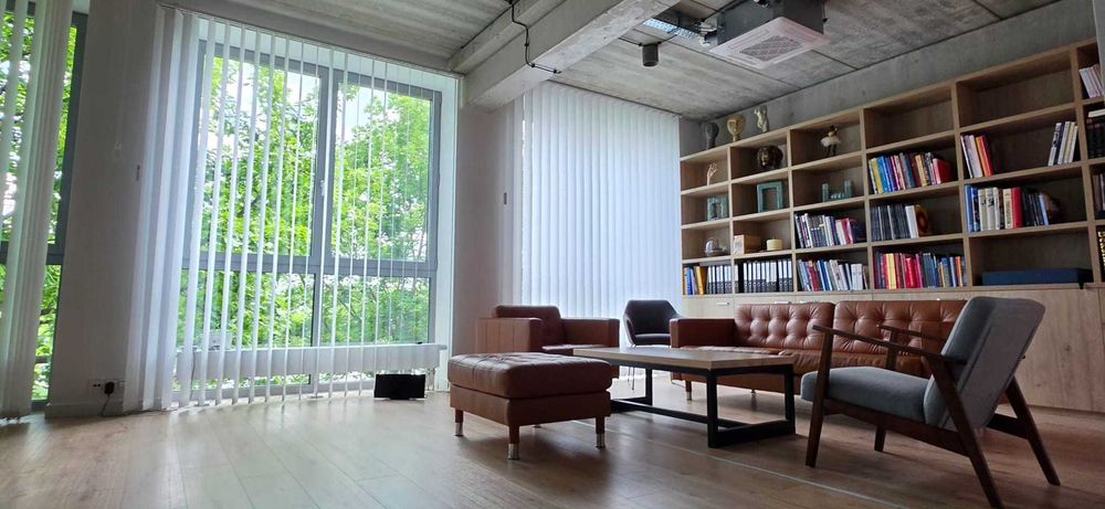 Lokal 196,98 mkw Księcia Witolda, Idealne doświetlenie