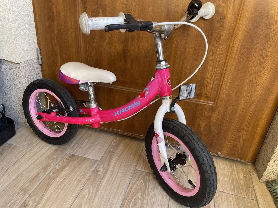 Rowerek biegowy dla dziewczynki