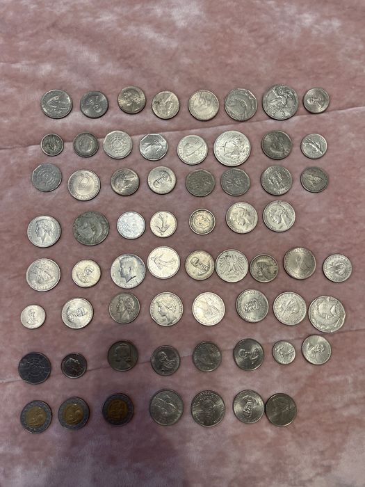 Conjunto moedas escudos