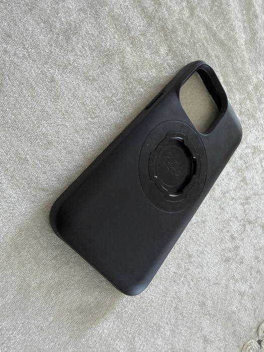 Oryginalne etui quad lock do iphona 13 pro