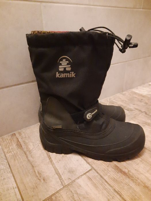 Buty zimowe , kozaki  , śniegowce  " Kamik " damskie