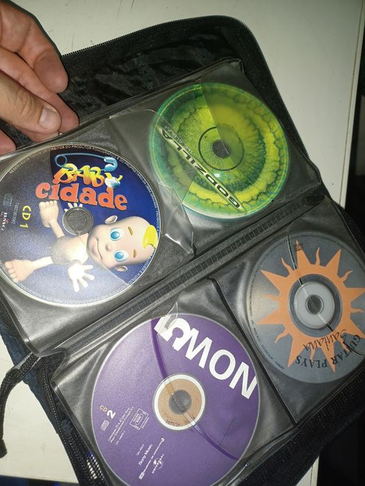 281 Cds de música