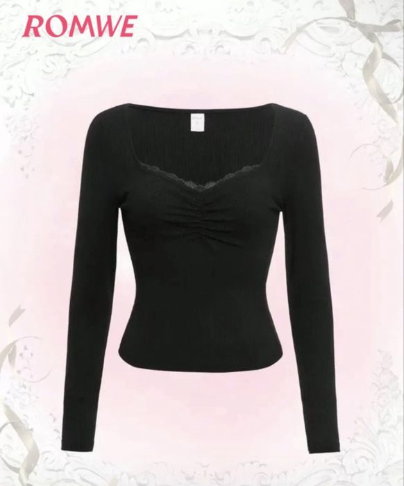 Blusa Preta de maga comprida