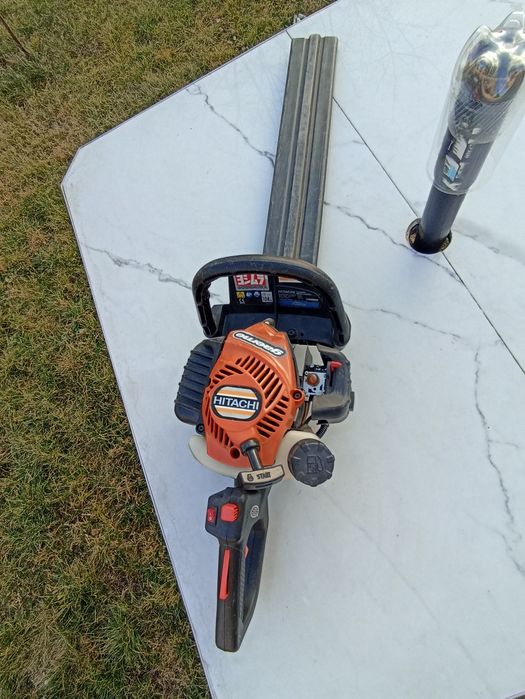 Бензо-Кущоріз. HITACHI