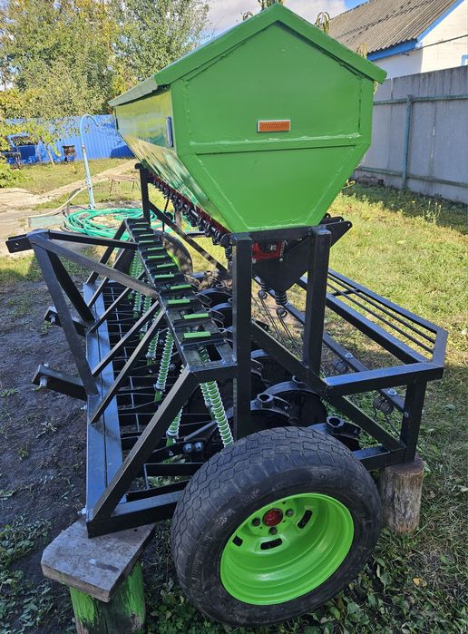 Сівалка на 13 сошників