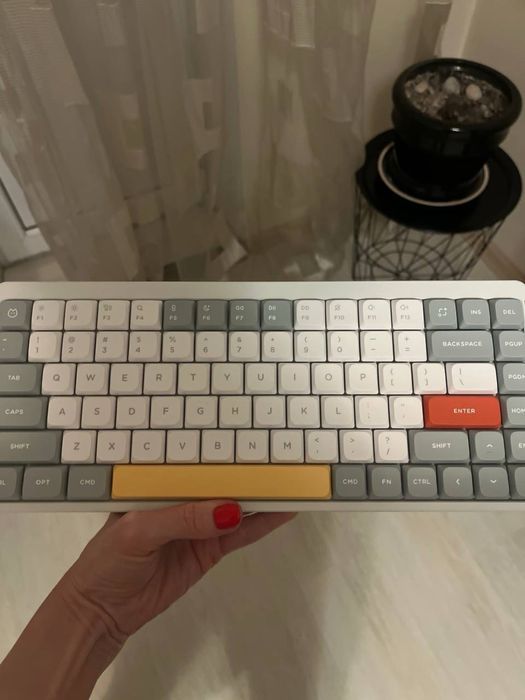 NuPhy Air75 V2 Ionic White — механічна клавіатура як нова