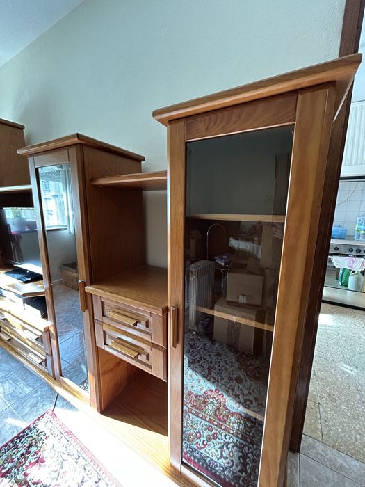 Móvel Estante e Cristaleira