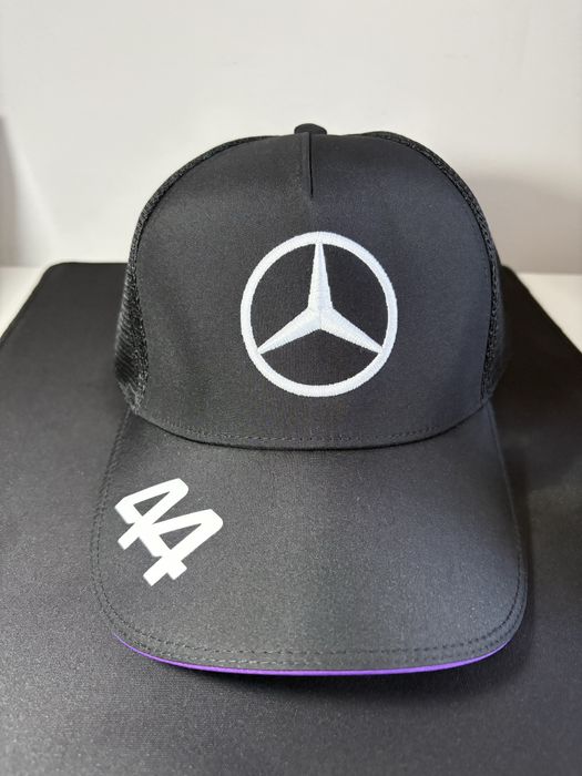 Czapka Mercedes AMG Petronas F1 – czarna, oryginalny styl