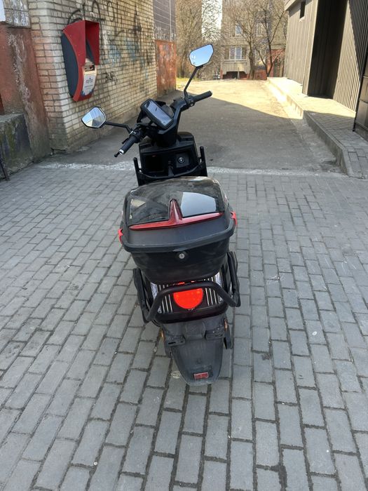 Скутер Maxxter Eclipse