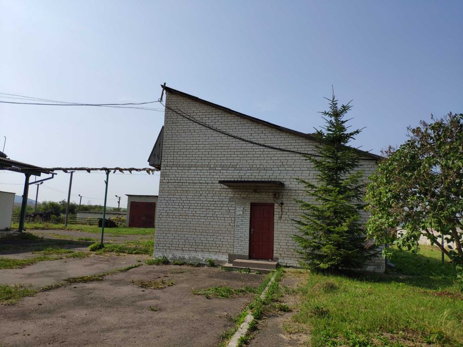 Комплекс виробничих будівель м’ясоцеху 947м Куровичі Львів-20км по М09