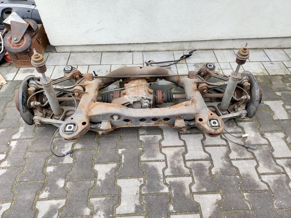 Zawieszenie tył kompletne bmw E90 Lift Dyfer 3.07
