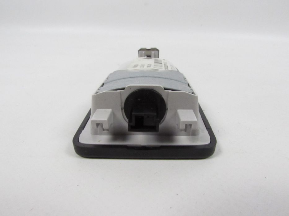 Luz De Leitura Trás Seminovo/ Original Bmw X1 (E84) 63319202916
