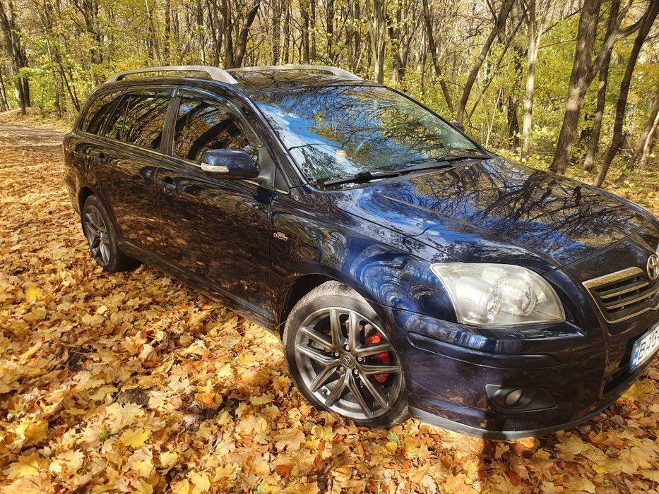 Toyota Avensis максимальна комплектація  2.2 Ресталінг