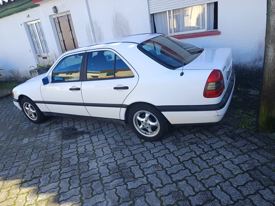 Mercedes Benz c220 gasóleo 1995