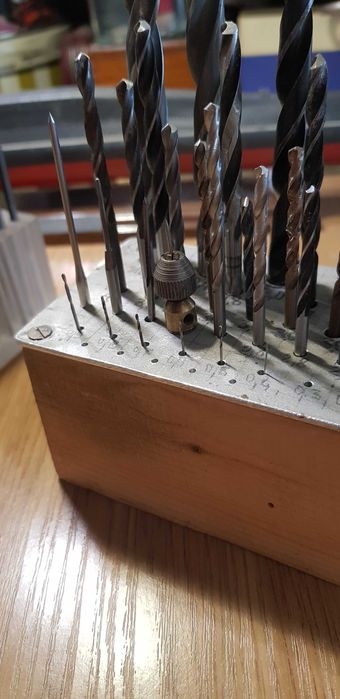 Мини сверлийный станок для моделирования.