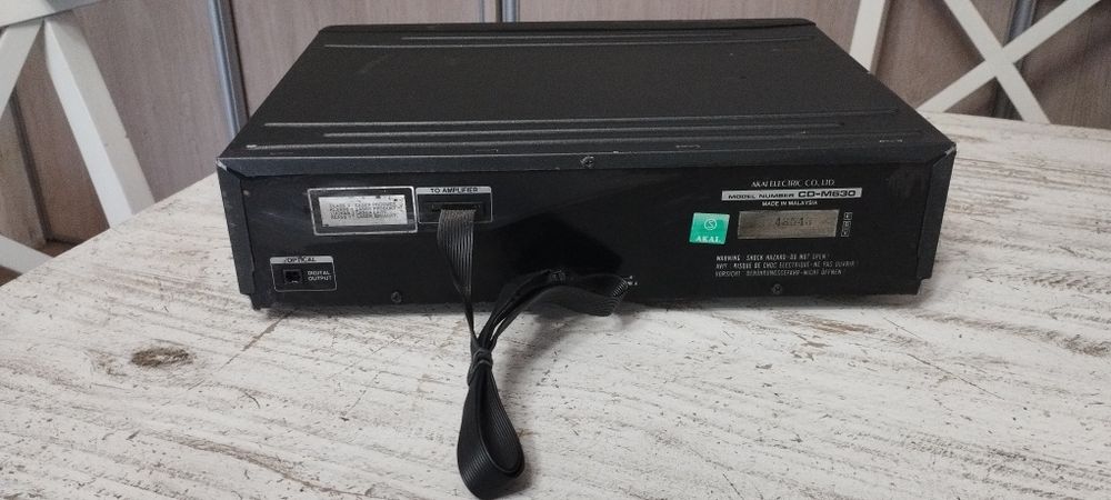 Odtwarzacz CD AKAI CD-M630