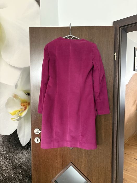 Wiosenny płaszcz damski fuksja Monnari